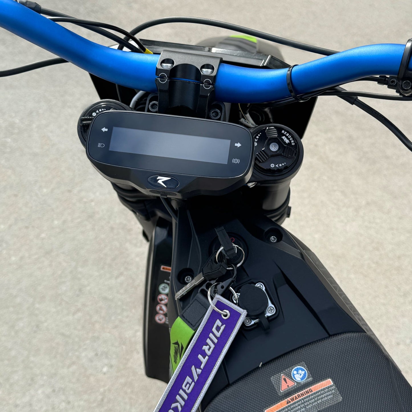 Display Relocation Bracket Kit | Rawrr Mantis X