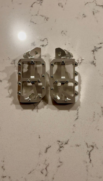 Silver foot pegs